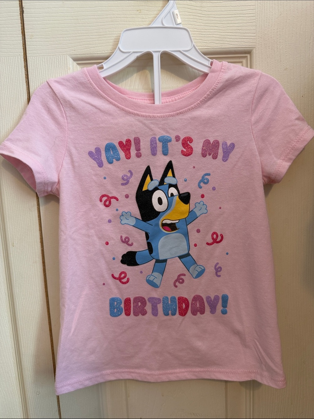 Pink "Yay! It's My Birthday!" Kids Bluey Graphic Tee